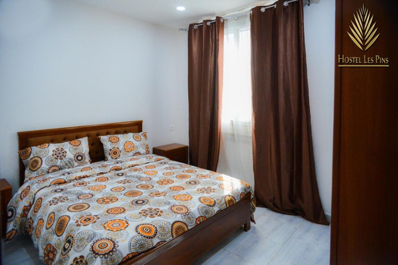 Hostel Les Pins Alger Eksteriør bilde